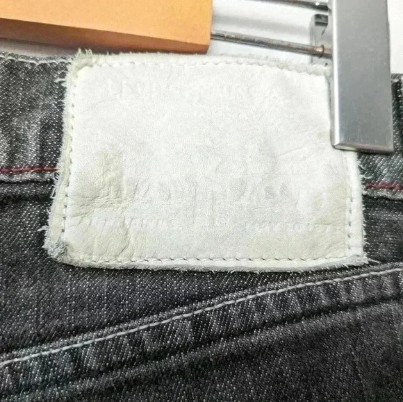 VTG LEVI'S model  514 SLIM STRAIGHT size 28X32 Made in Mexico - Picture 6 of 10